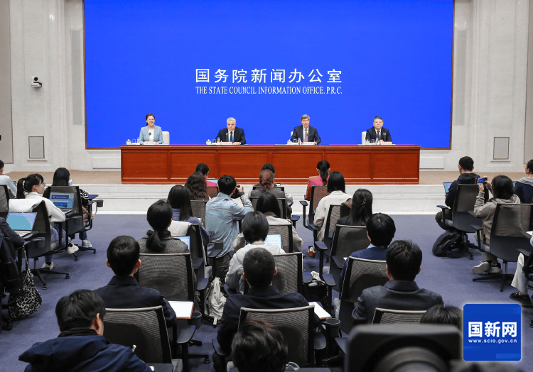 廣東新人婚禮上的這個舉動<strong></p>
<p>宏鑫機械設備有限公司
</strong>，被中央文明辦點贊！網(wǎng)友：建議全國推廣:宏鑫機械設備有限公司
