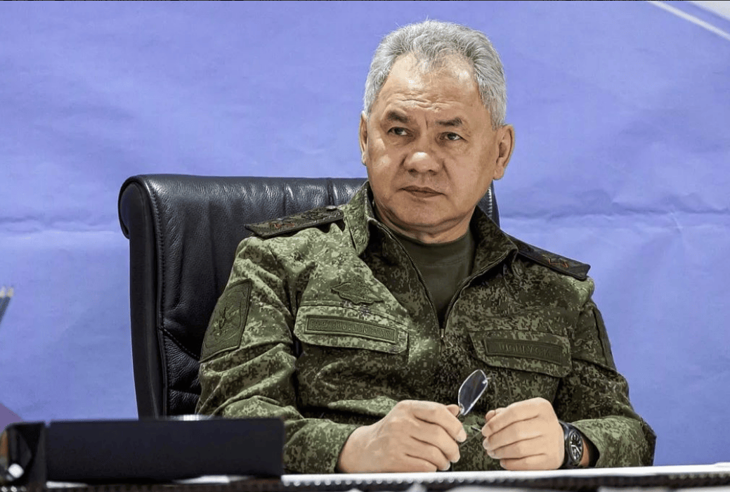 第六任副手再次被免職<strong></p>
<p>宏鑫機(jī)械設(shè)備有限公司
</strong>，普京給出紹伊古的警告，已經(jīng)夠明確了:宏鑫機(jī)械設(shè)備有限公司

