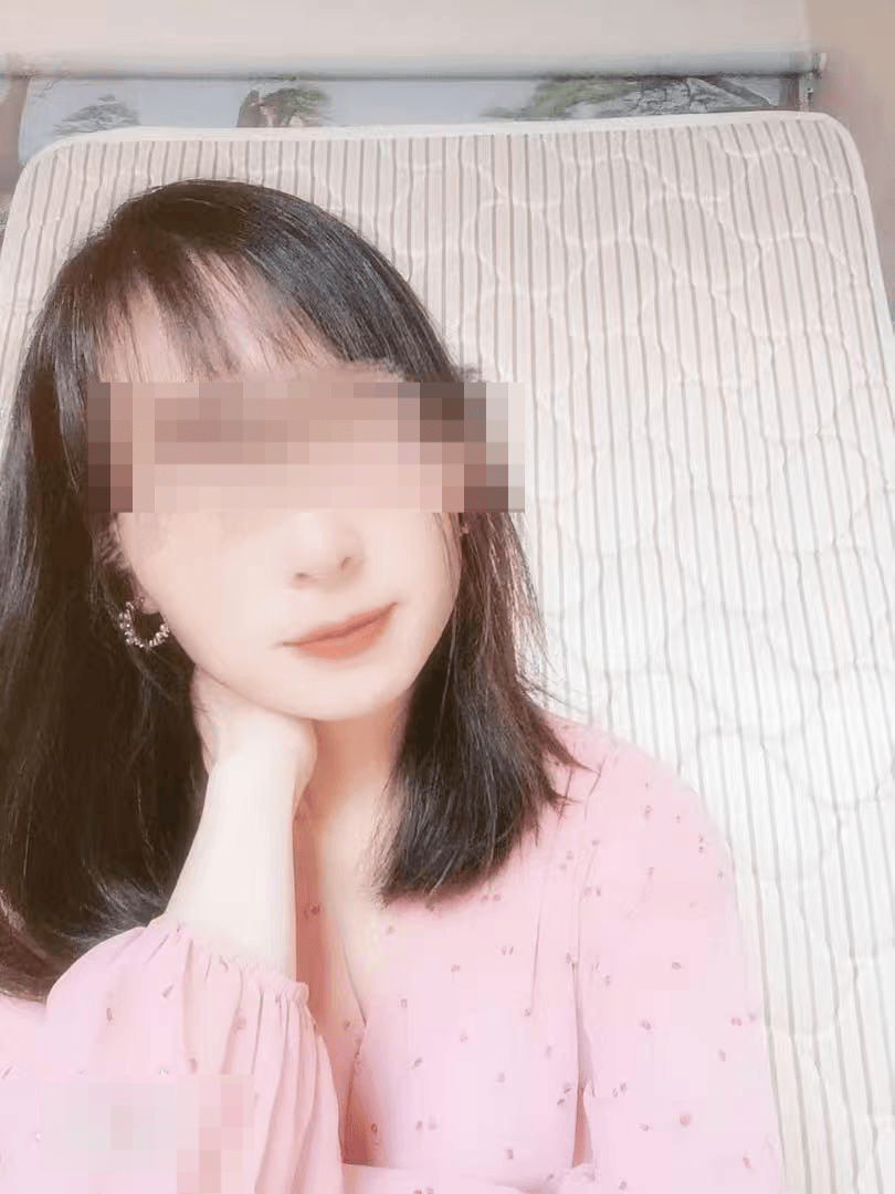 妻子患癌去世前被三次起訴離婚<strong></p>
<p>宏鑫機(jī)械設(shè)備有限公司
</strong>，前夫遺棄罪因證據(jù)不足被駁回｜在場:宏鑫機(jī)械設(shè)備有限公司
