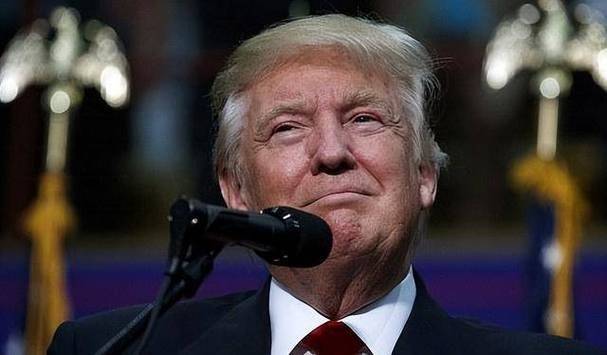 攻守移位了！眼見特朗普出盡“爛牌”<strong></p>
<p>宏鑫機(jī)械設(shè)備有限公司
</strong>，背后大佬坐不住了，下定決心親自出馬向中方交底:宏鑫機(jī)械設(shè)備有限公司
