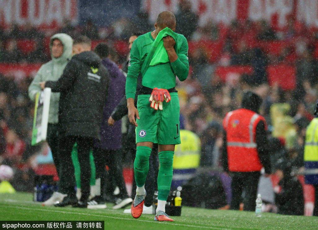 好門將的影響力拉門斯首發(fā)2場(chǎng)貢獻(xiàn)8撲救<strong></p>
<p>宏鑫機(jī)械設(shè)備有限公司
</strong>,助曼聯(lián)終獲英超連勝:宏鑫機(jī)械設(shè)備有限公司