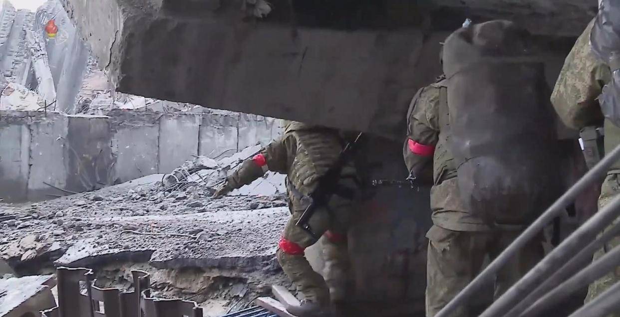 1萬朝鮮特種兵憑空消失？蘇梅全線告急<strong></p>
<p>宏鑫機械設(shè)備有限公司
</strong>，烏克蘭截獲絕密前線情報:宏鑫機械設(shè)備有限公司
