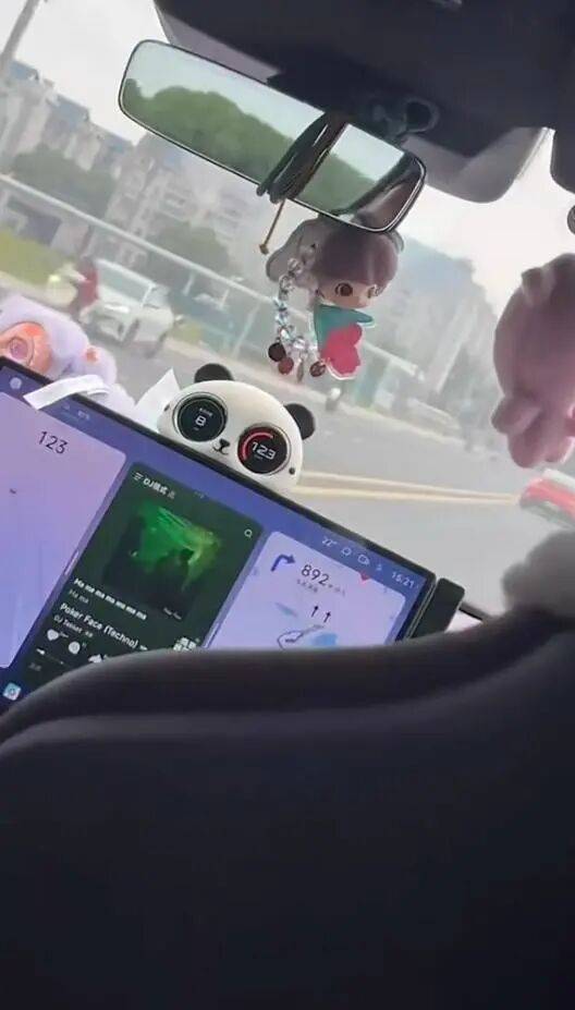 小米汽車市區(qū)飆至時速120公里<strong></p>
<p>宏鑫機械設備有限公司
</strong>，跨雙黃線到對向車道超車……交警回應→:宏鑫機械設備有限公司
