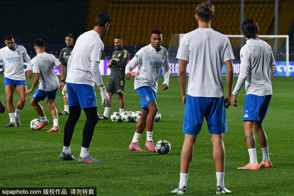 上海申花主場(chǎng)不敗率尚可！2-2戰(zhàn)平首爾FC<strong></p>
<p>宏鑫機(jī)械設(shè)備有限公司
</strong>，亞冠賽場(chǎng)動(dòng)態(tài)解析:宏鑫機(jī)械設(shè)備有限公司
