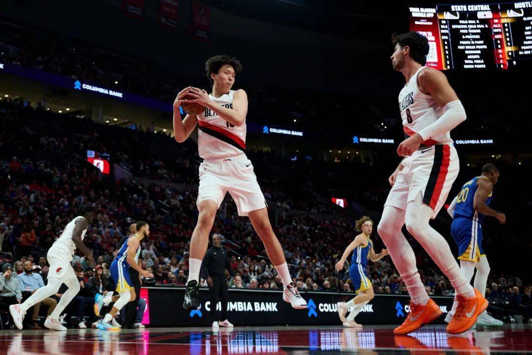 NBA｜開拓者明日首戰(zhàn)先發(fā)已出爐<strong></p>
<p>宏鑫機械設(shè)備有限公司
</strong>，克林根出任先發(fā)，楊瀚森替補待命:宏鑫機械設(shè)備有限公司
