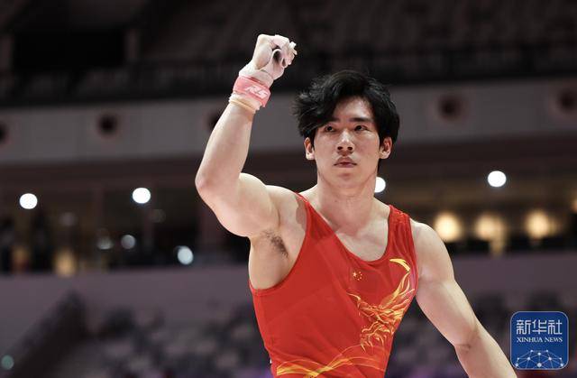 高清大圖 | 張博恒獲體操世錦賽男子個(gè)人全能亞軍:宏鑫機(jī)械設(shè)備有限公司